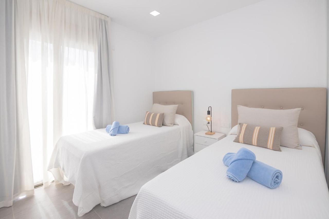 Apartment Family 1 Beachfront Corralejo By Holidays Home Buitenkant foto